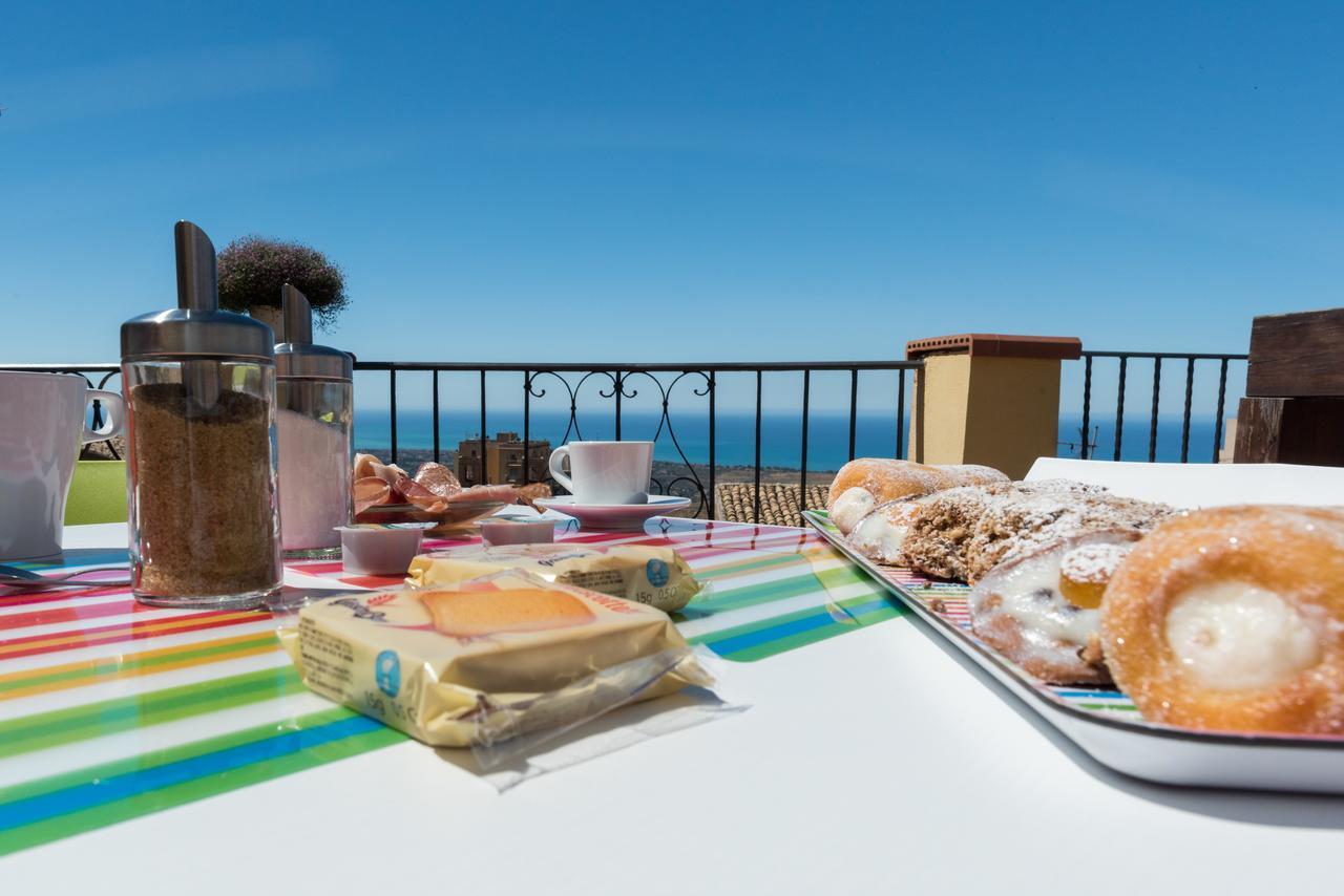 La Terrazza Di Girgenti Bed & Breakfast Agrigento Exterior photo
